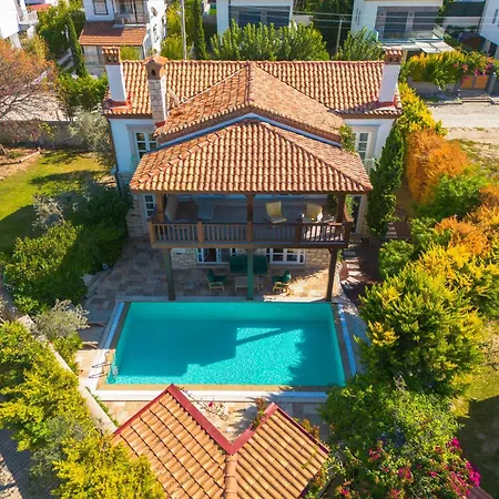 Cesme Havuzlu Muestakil 别墅 Tursite
