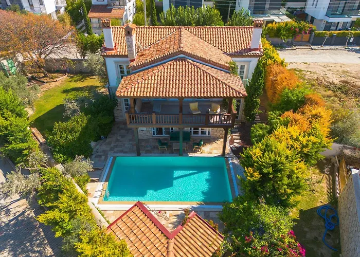 Cesme Havuzlu Muestakil 别墅 Tursite
